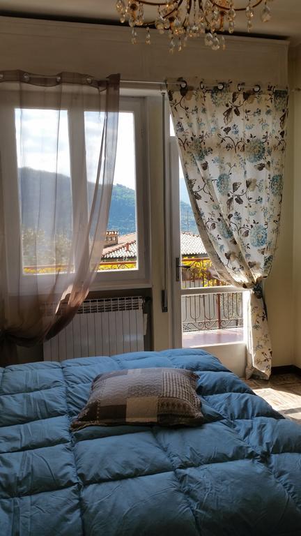 Apartment Iseo Lake Sale Marasino Ruang foto