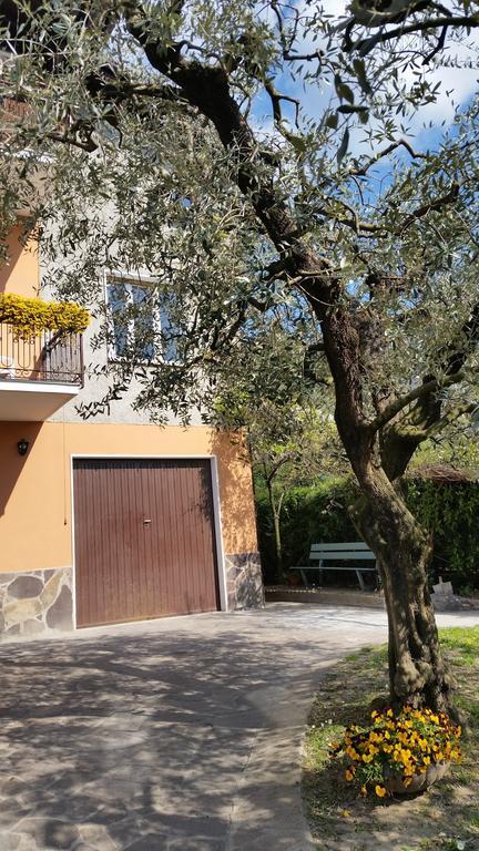 Apartment Iseo Lake Sale Marasino Ruang foto